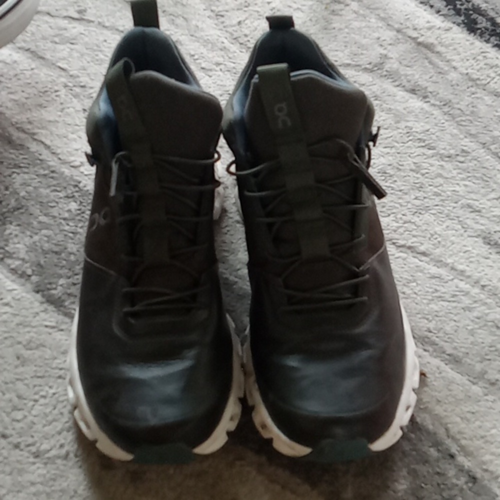 On Cloud waterproof high tops